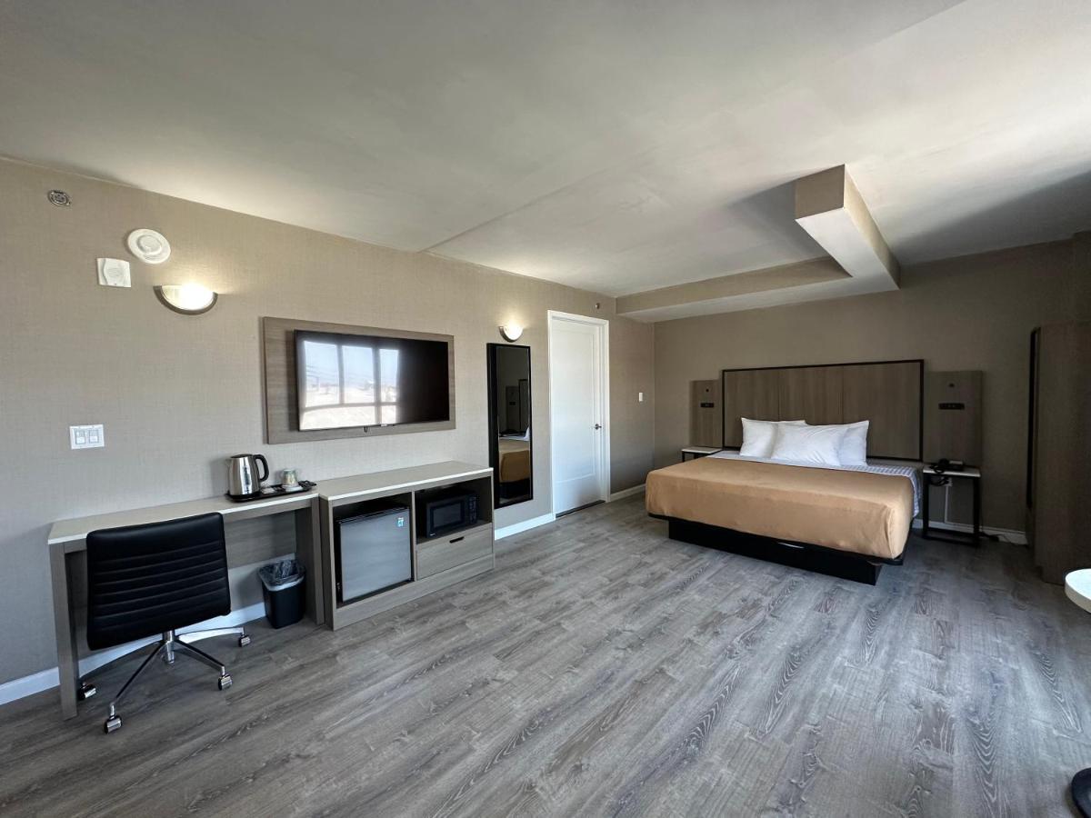 Regal Inn & Suites New York Laguardia Hotel Eksteriør billede